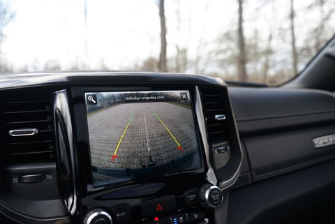 Dodge Ram Pick-Up 1500 4X4 5.7 V8 4x4 Crew Cab 5'7 Sport