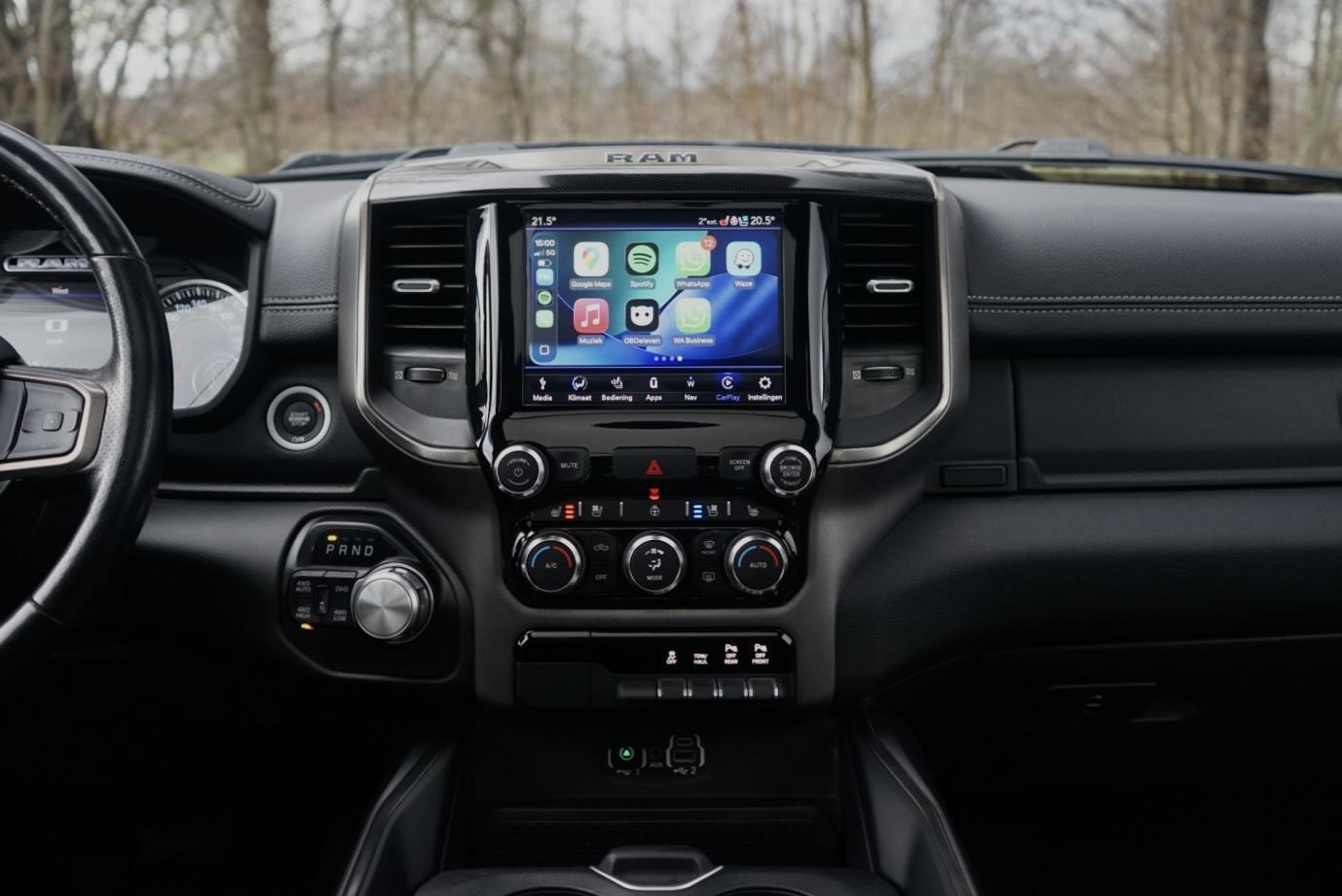 Dodge Ram Pick-Up 1500 4X4 5.7 V8 4x4 Crew Cab 5'7 Sport