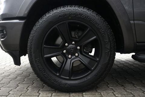 Dodge Ram Pick-Up 1500 4X4 5.7 V8 4x4 Crew Cab 5'7 Sport