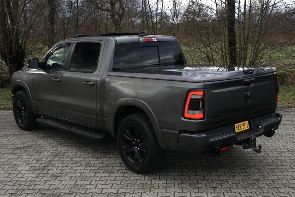 Dodge Ram Pick-Up 1500 4X4 5.7 V8 4x4 Crew Cab 5'7 Sport