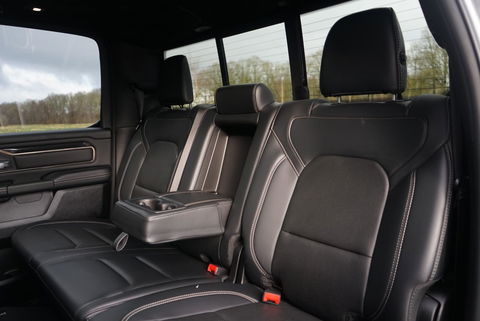 Dodge Ram 1500 4X4 5.7 V8 4x4 Crew Cab 5'7 Sport