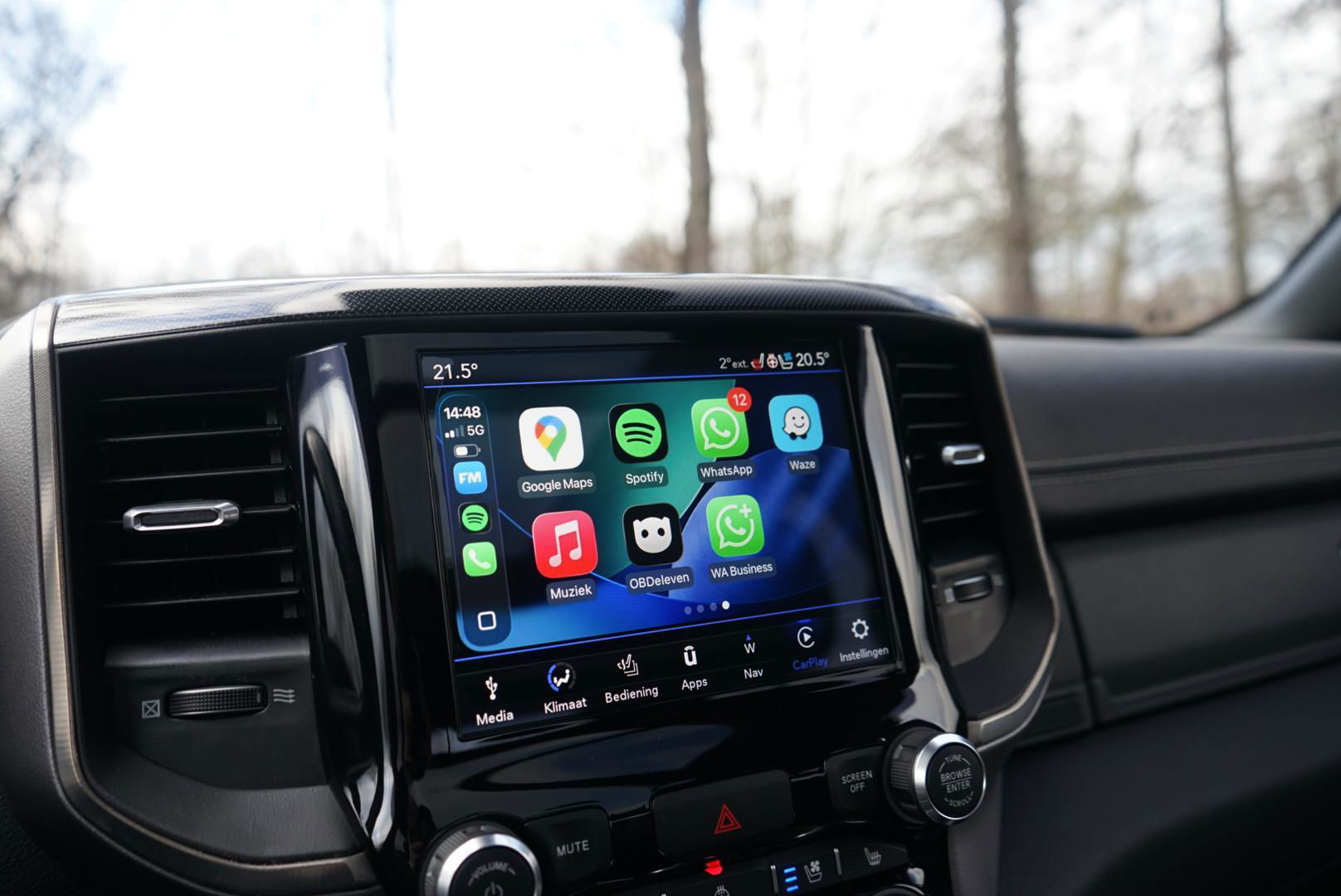 Dodge Ram 1500 4X4 5.7 V8 4x4 Crew Cab 5'7 Sport