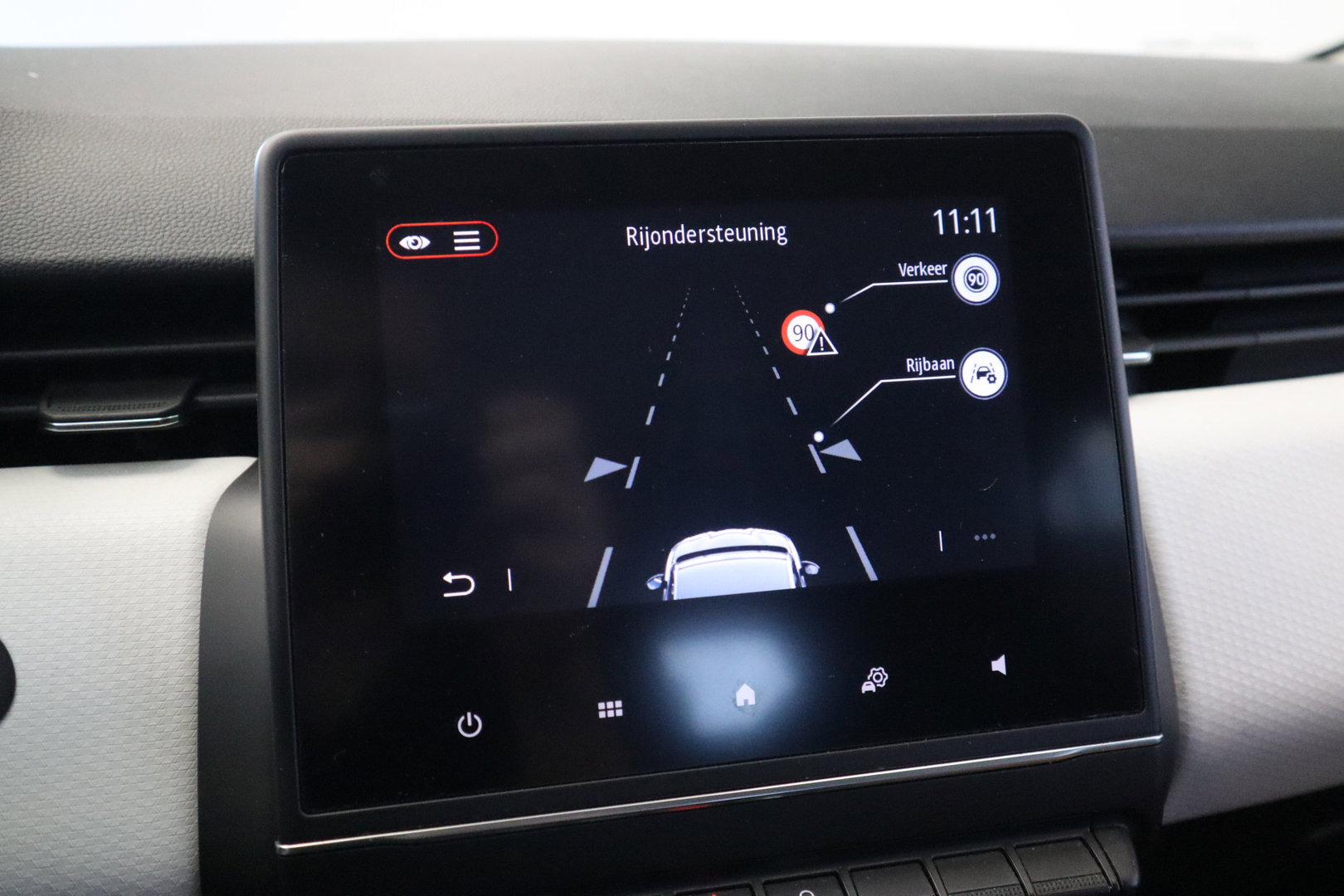 Renault Clio 1.6 E-Tech Hybrid 145 Evolution Navigatie Full-led PDC 24 Maanden garantie* (Vraag naar de voorwaarden)