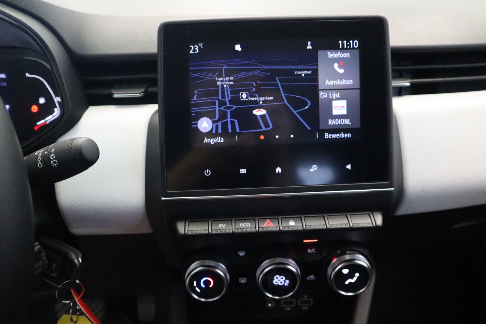 Renault Clio 1.6 E-Tech Hybrid 145 Evolution Navigatie Full-led PDC 24 Maanden garantie* (Vraag naar de voorwaarden)