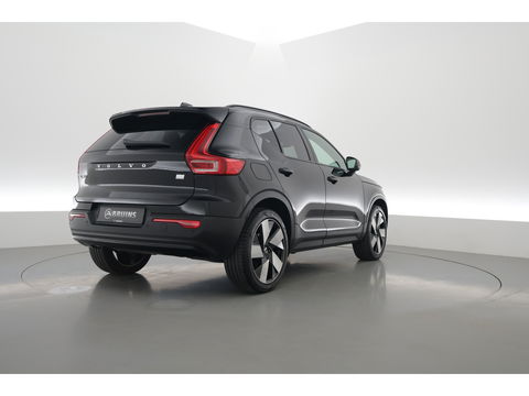 Volvo XC40 1.5 T4 Plug-in hybrid Ultimate Dark | Pano-dak | Leder | 360 camera | Voorruitverw. | Adap. Cruise | Blis | H&K audio |