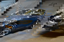 BMW 3 Serie - 318i Edition navi clima cruise led pdc trekhaak 157 pk !!