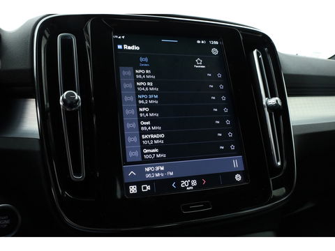 Volvo XC40 2.0 B3 Core | Facelift | achteruitrijcamera | Carplay |