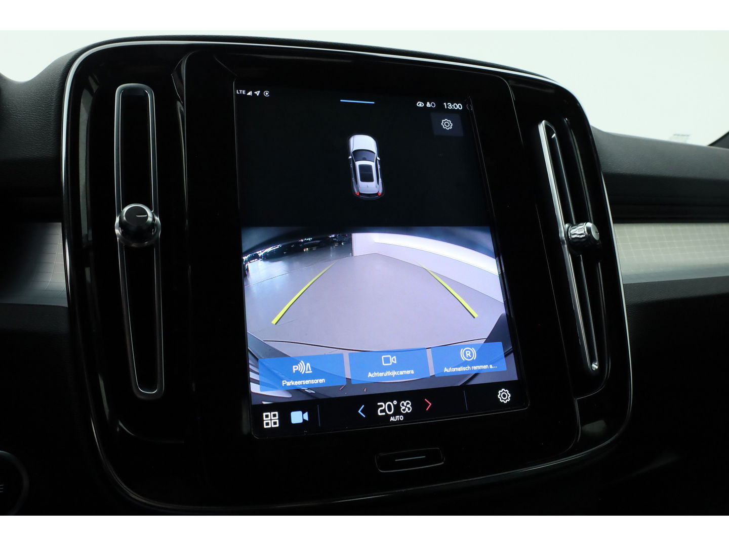 Volvo XC40 2.0 B3 Core | Facelift | achteruitrijcamera | Carplay |