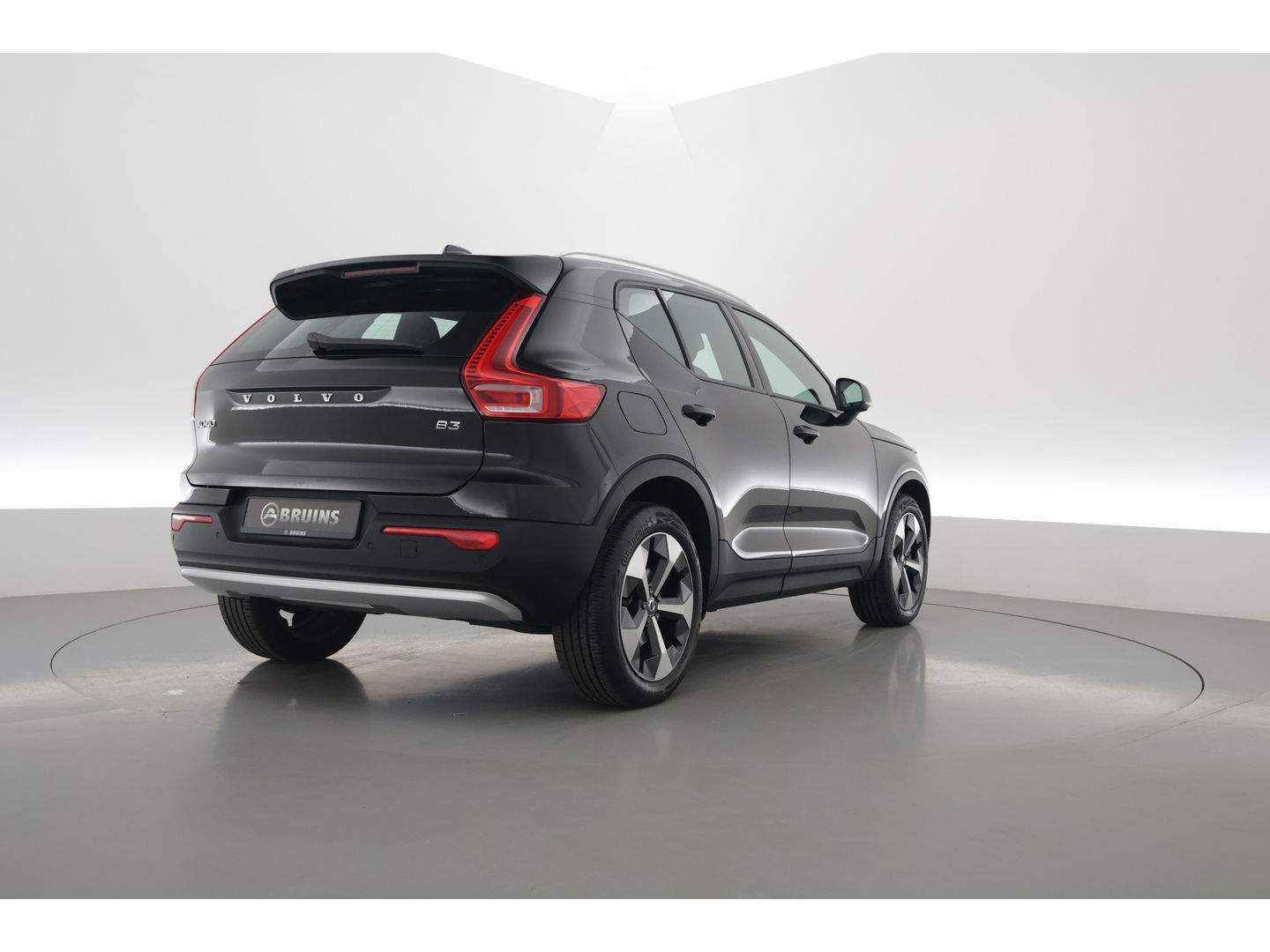 Volvo XC40 2.0 B3 Core | Facelift | achteruitrijcamera | Carplay |