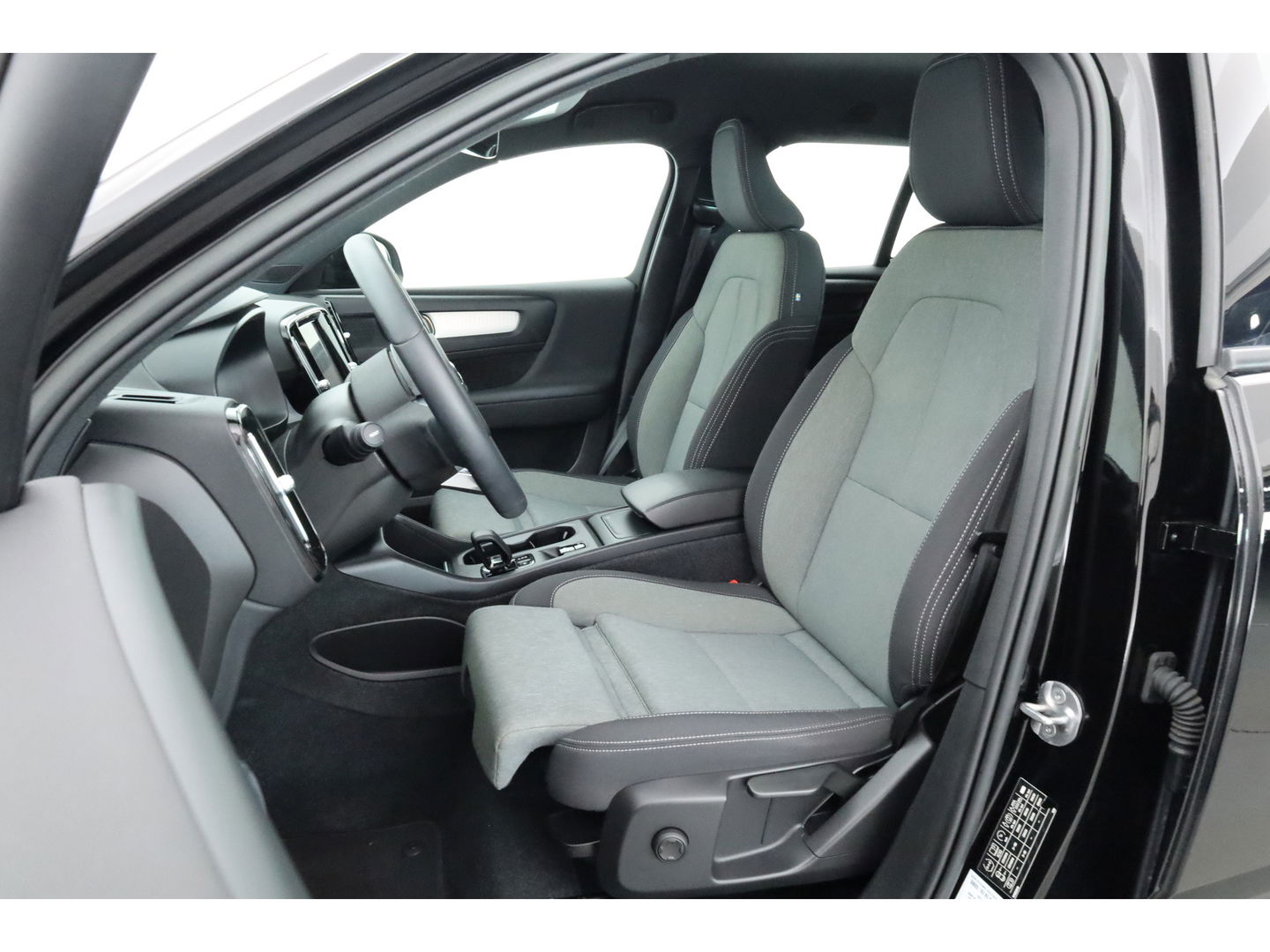 Volvo XC40 2.0 B3 Core | Facelift | achteruitrijcamera | Carplay |