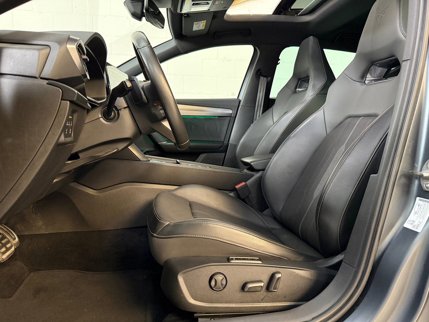 CUPRA Leon Sportstourer 1.4 e-Hybrid VZ Copper Edition, Pano, Full Options