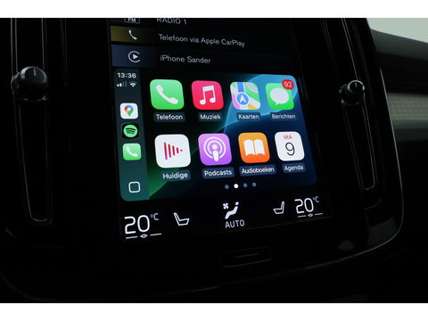 Volvo XC40 1.5 T4 Plug-in hybrid Plus Bright | Facelift | trekhaak | H&K Audio | carplay | stoel & stuur verwarming | Memory |