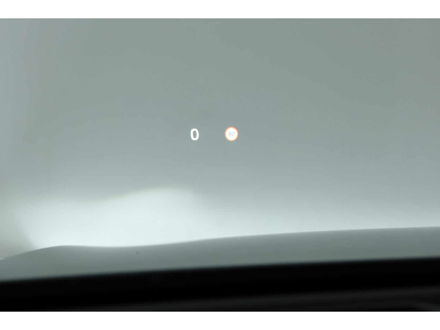 Volvo XC60 2.0 T8 Plug-in hybrid AWD Ultra Black Edition | Pano-dak | H&K Audio | Head up | Gelaagd Glas | Blis | ACC | 360 camera |