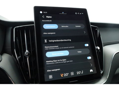 Volvo XC60 2.0 T8 Plug-in hybrid AWD Ultra Black Edition | Pano-dak | H&K Audio | Head up | Gelaagd Glas | Blis | ACC | 360 camera |