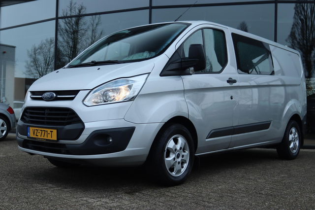 Ford Transit Custom - 290 2.2 TDCI L2H1 TREND DC DUBBEL CABINE | CAMERA | TREKHAAK | NAVI |