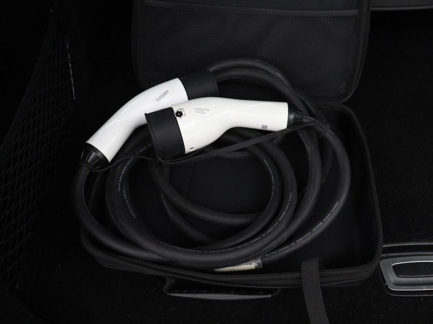 MG Marvel R Luxury 70 kWh | SOH 96% | Panoramadak | Stoelventilatie | Leder | 360 Camera | Adaptive cruise | Wamtepomp | Sfeerverlichting | Stoelverwarming | Carplay | Navigatie | Keyless