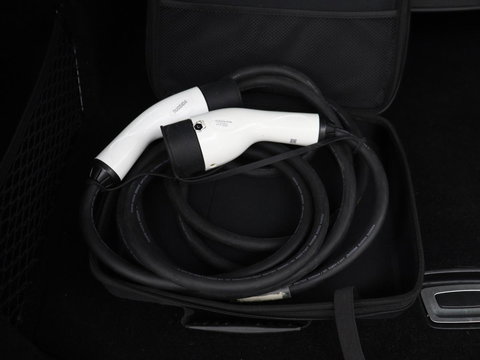 MG Marvel R Luxury 70 kWh | SOH 96% | Panoramadak | Stoelventilatie | Leder | 360 Camera | Adaptive cruise | Wamtepomp | Sfeerverlichting | Stoelverwarming | Carplay | Navigatie | Keyless