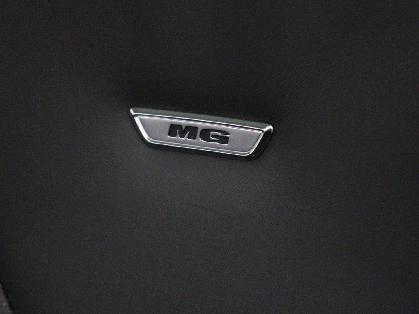 MG Marvel R Luxury 70 kWh | SOH 96% | Panoramadak | Stoelventilatie | Leder | 360 Camera | Adaptive cruise | Wamtepomp | Sfeerverlichting | Stoelverwarming | Carplay | Navigatie | Keyless