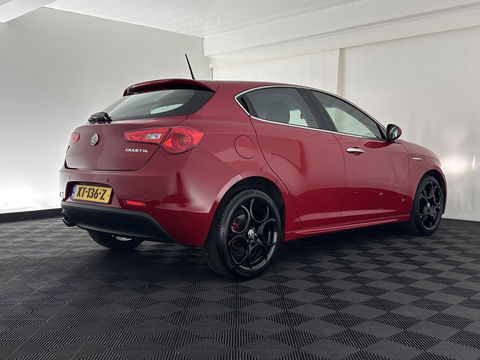 Alfa Romeo Giulietta 1.6 JTDm Super Aut. *NAVI-FULLMAP | SPORTSEATS | SHIFTPADDLES | ECC | PDC | CRUISE | 18''ALU*