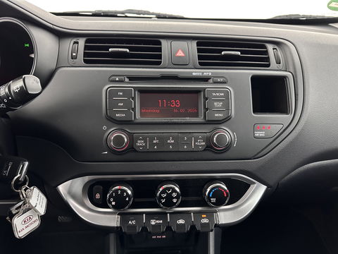Kia Rio 1.2 CVVT ComfortLine *AIRCO | RADIO-CD/MP3 | COMFORTSEATS | TOWBAR*