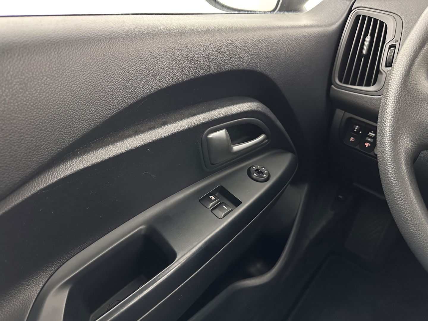 Kia Rio 1.2 CVVT ComfortLine *AIRCO | RADIO-CD/MP3 | COMFORTSEATS | TOWBAR*