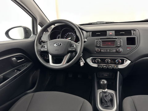 Kia Rio 1.2 CVVT ComfortLine *AIRCO | RADIO-CD/MP3 | COMFORTSEATS | TOWBAR*
