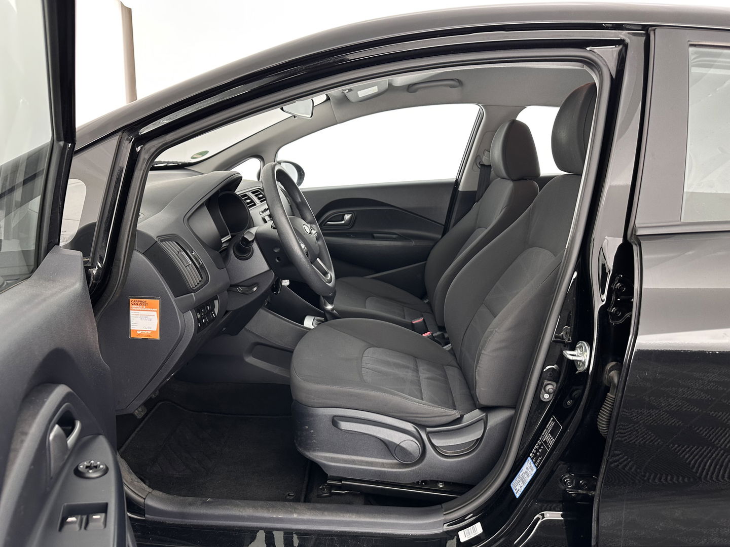 Kia Rio 1.2 CVVT ComfortLine *AIRCO | RADIO-CD/MP3 | COMFORTSEATS | TOWBAR*