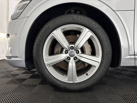 Audi e-tron 50 quattro Business edition 71 kWh [ 3-Fase-11kW ] {SOH-99%} (INCL-BTW) Aut. *HEATPUMP | FULL-LED | DIGI-COCKPIT | NAVI-FULLMAP | MEMORY-PACK |  COMFORTSEATS | KEYLESS | AUDI-SOUND | SHIFTPADDLES | DAB+ | ECC | DRIVE-SELECT | PDC | CRUISE | TOWBAR | 20