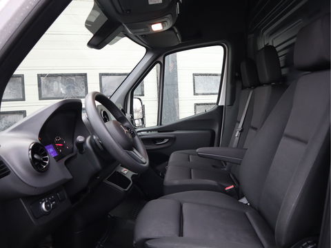 Mercedes-Benz Sprinter 315 CDI Automaat L2H2 RWD - Koelwagen Koeling - LED - MBUX