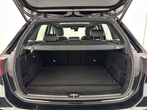 Mercedes-Benz B-Klasse 180d Launch Edition Premium Plus (INCL-BTW) Aut. *PANO | LEATHER-MICROFIBRE | KEYLESS |  FULL-LED | WIDESCREEN-DIGI-COCKPIT | CAMERA | COMFORTSEATS | NAVI-FULLMAP | ECC | CARPLAY | PDC | CRUISE | 17''ALU*