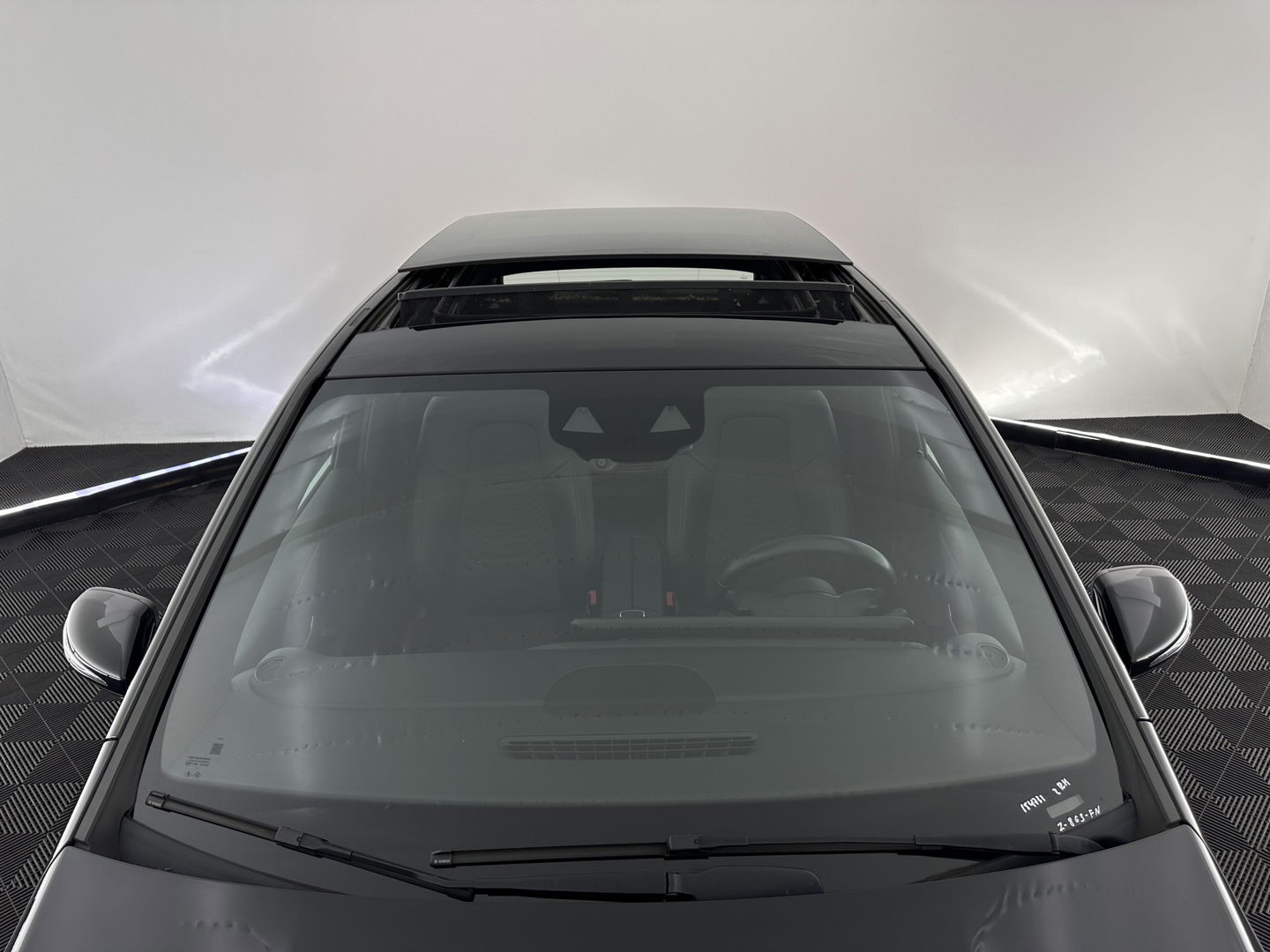 Mercedes-Benz B-Klasse 180d Launch Edition Premium Plus (INCL-BTW) Aut. *PANO | LEATHER-MICROFIBRE | KEYLESS |  FULL-LED | WIDESCREEN-DIGI-COCKPIT | CAMERA | COMFORTSEATS | NAVI-FULLMAP | ECC | CARPLAY | PDC | CRUISE | 17''ALU*