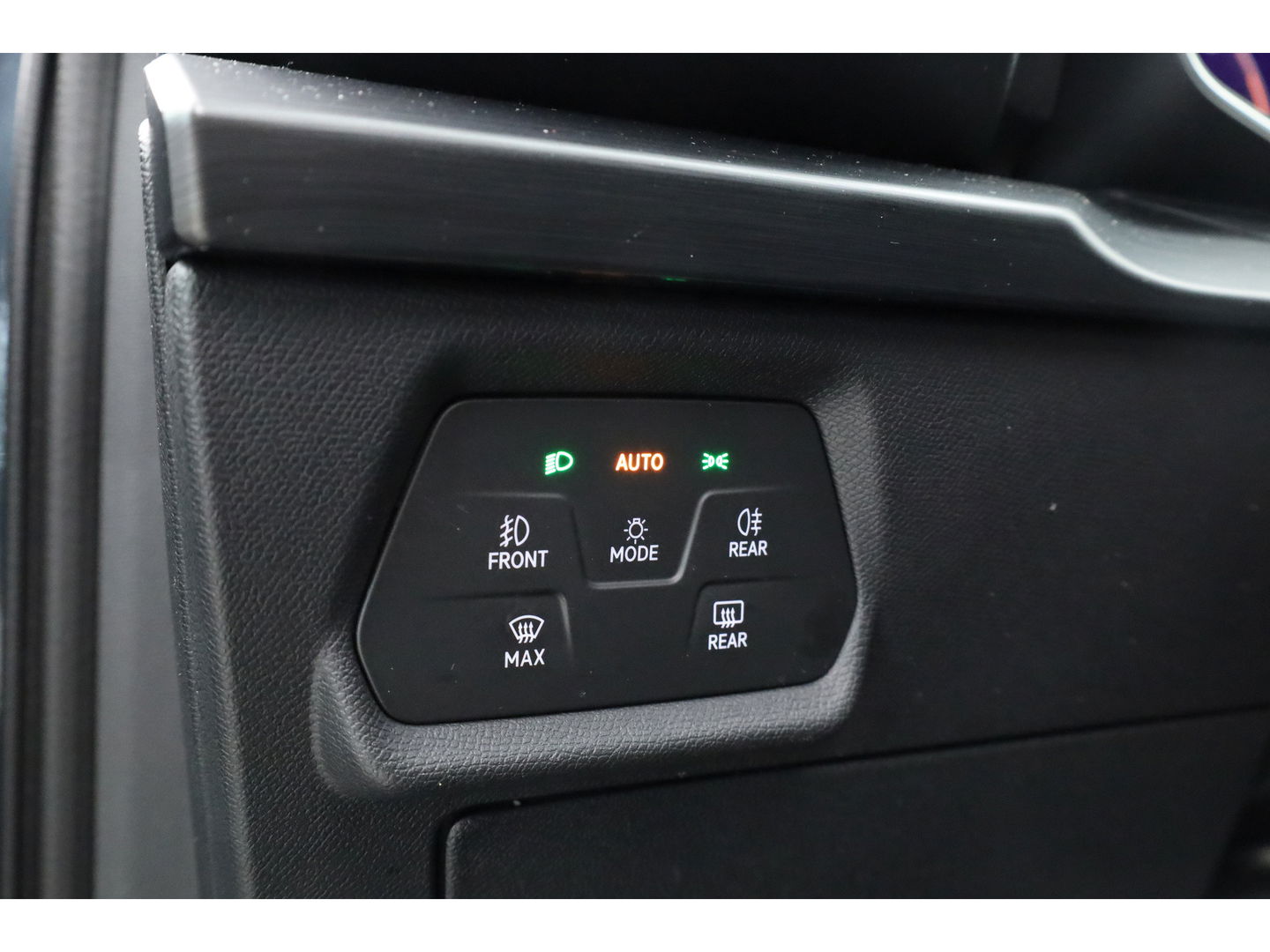 CUPRA Formentor 1.4 e-Hybrid VZ 245pk | Adapt. Cruise | Camera | Apple CarPlay | Keyless | Navi | 19'' | LED | SOH 96% |