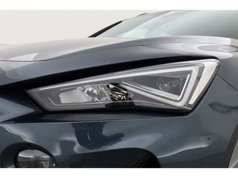 CUPRA Formentor 1.4 e-Hybrid VZ 245pk | Adapt. Cruise | Camera | Apple CarPlay | Keyless | Navi | 19'' | LED | SOH 96% |