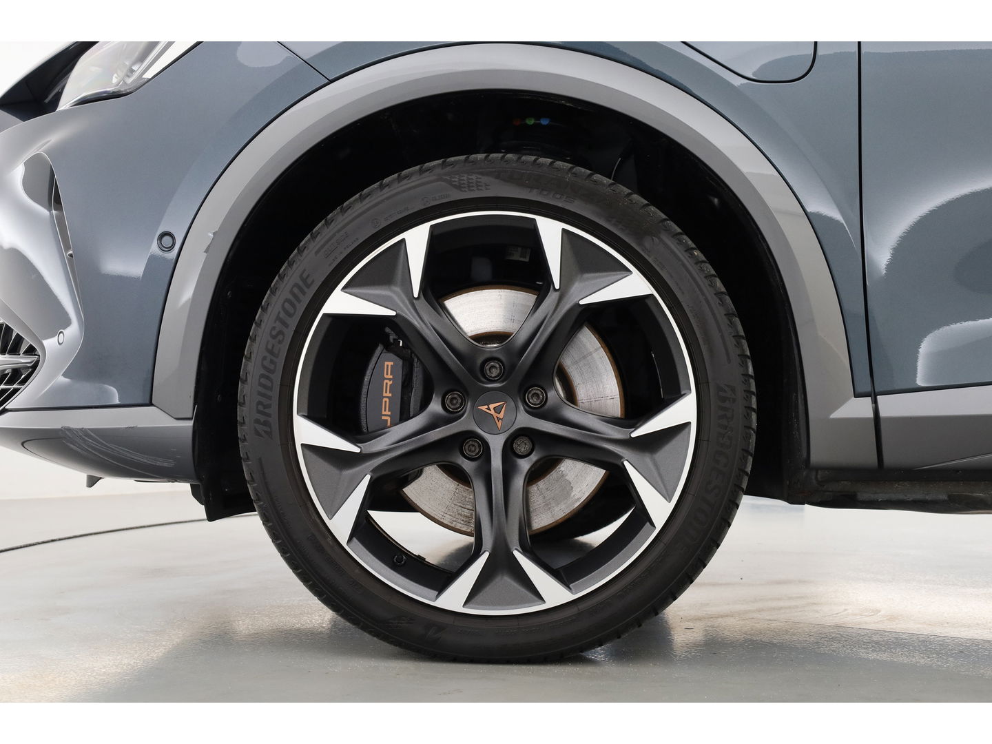 CUPRA Formentor 1.4 e-Hybrid VZ 245pk | Adapt. Cruise | Camera | Apple CarPlay | Keyless | Navi | 19'' | LED | SOH 96% |