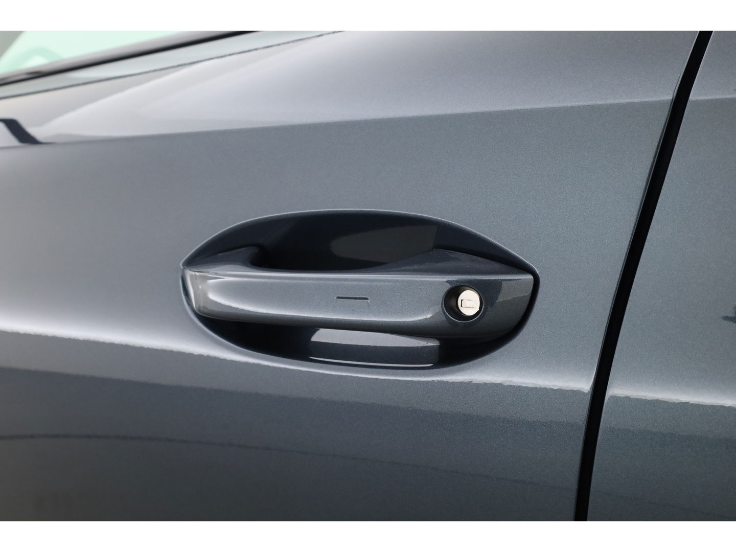 CUPRA Formentor 1.4 e-Hybrid VZ 245pk | Adapt. Cruise | Camera | Apple CarPlay | Keyless | Navi | 19'' | LED | SOH 96% |