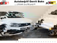 Volkswagen Tiguan - 1.4 TSI ACT Connected Series ACC PDC Navi Panoramadak Trekhaak 1st eigenaar NAP!