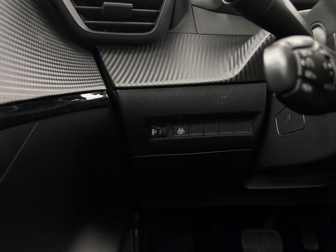 Peugeot e-208 EV Allure Pack 50 kWh (3-Fase-11kW) {SOH-89%} Aut.*HEATPUMP | LEATHER-FABRIC | FULL-LED | DIGI-COCKPIT | BLINDSPOT | CAMERA | AMBIENTLIGHT | NAVI-FULLMAP | LANE-ASSIST | KEYLESS | DAB | PRIVACYGLASS | HEATED-SPORTSEATS | CARPLAY | 16"ALU
