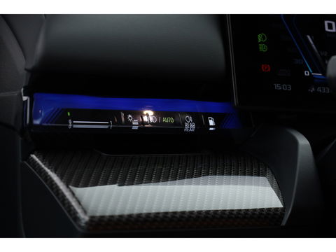 BMW 5 Serie M5 727pk | Ultimate Pack | Keramisch | Carbon | Driving Assistant Pro. | B&W