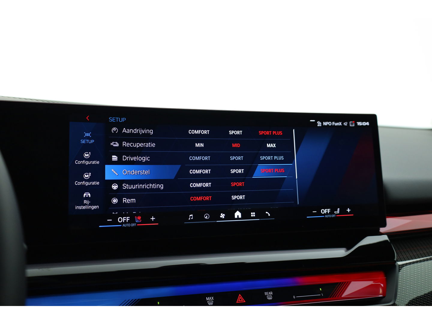 BMW 5 Serie M5 727pk | Ultimate Pack | Keramisch | Carbon | Driving Assistant Pro. | B&W