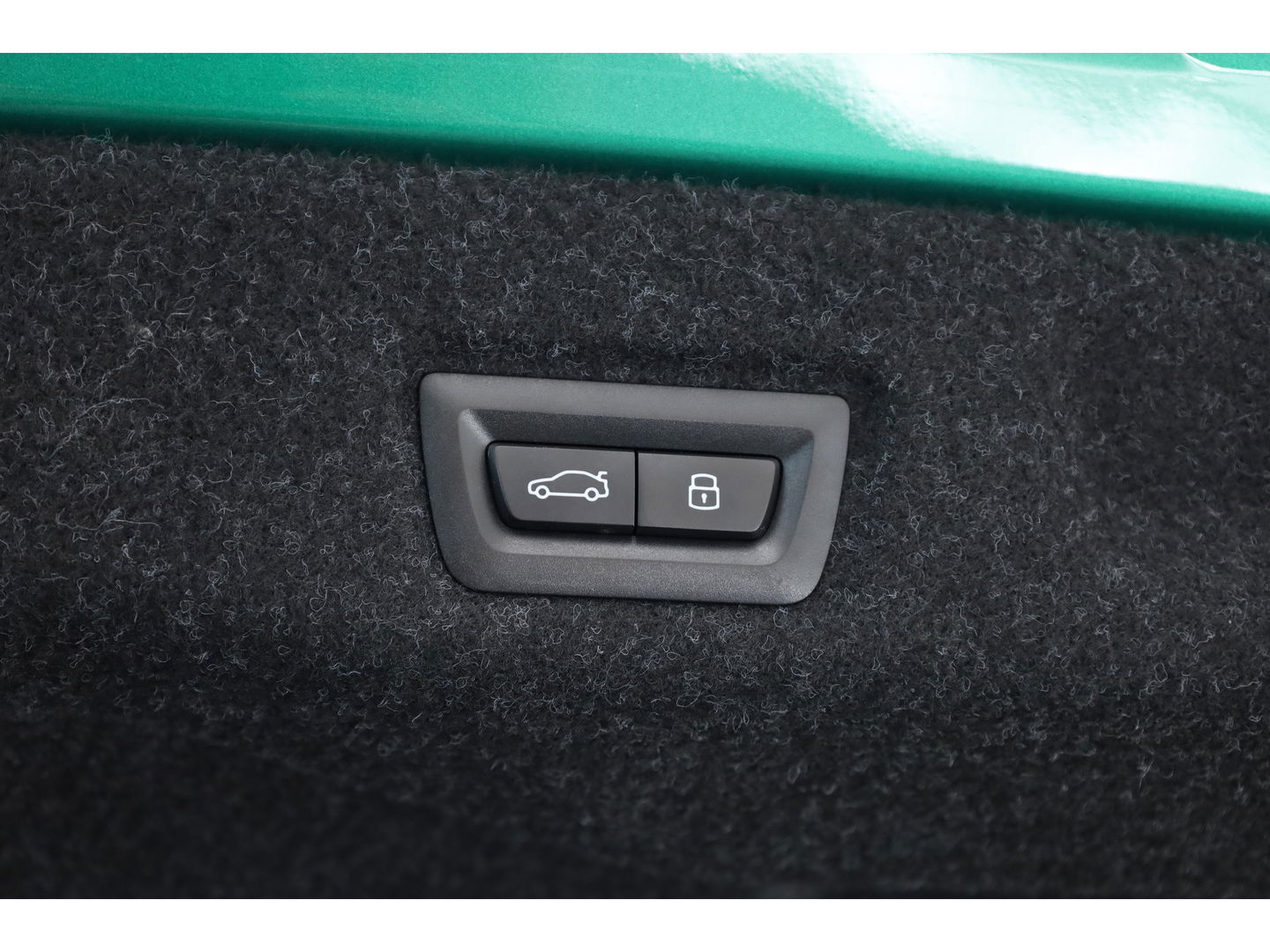 BMW 5 Serie M5 727pk | Ultimate Pack | Keramisch | Carbon | Driving Assistant Pro. | B&W