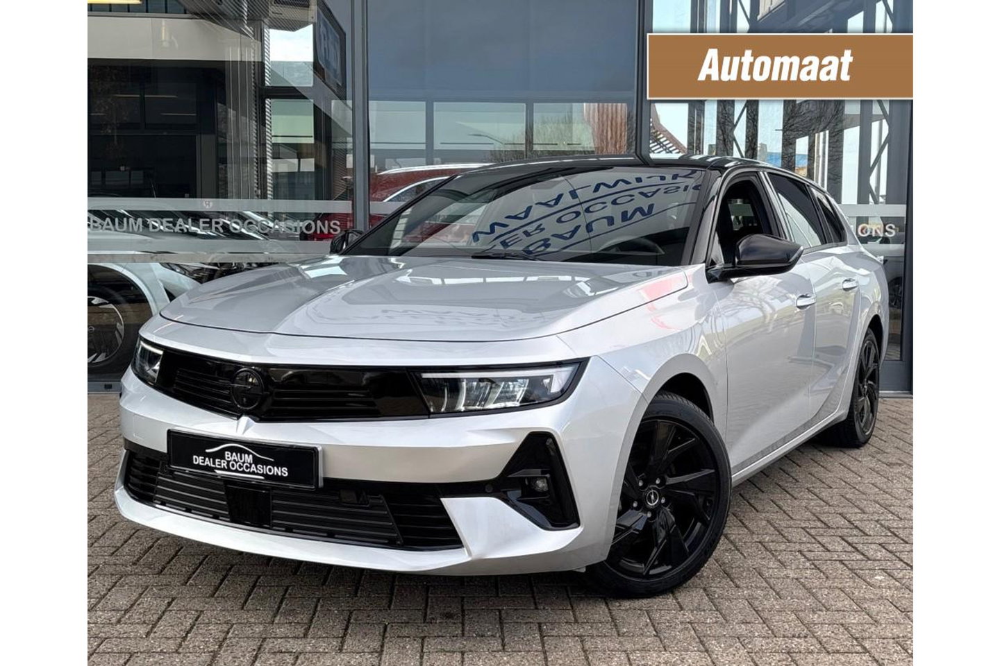 Opel Astra 1.2 GS AUTOMAAT 130PK NAVI PDC-CAMERA WINTERPACK.