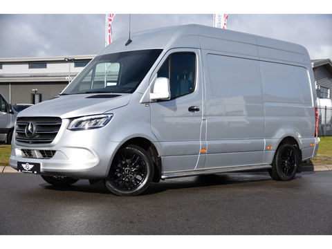Mercedes-Benz Sprinter 316 2.2 CDI L2H2 PB Edition FULL OPTIONS! Adaptieve Cruise, 360 Camera, Carplay, 10,5'' Mbux, LED, 3500kg Trekhaak, Virtual, 164pk, Uniek!