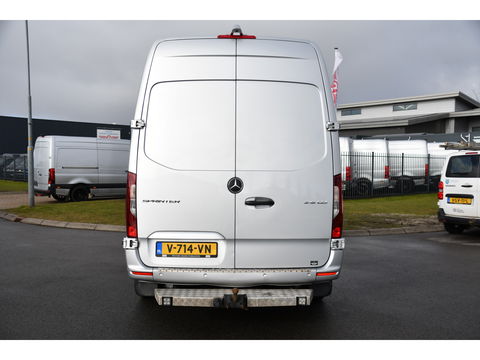 Mercedes-Benz Sprinter 316 2.2 CDI L2H2 PB Edition FULL OPTIONS! Adaptieve Cruise, 360 Camera, Carplay, 10,5'' Mbux, LED, 3500kg Trekhaak, Virtual, 164pk, Uniek!
