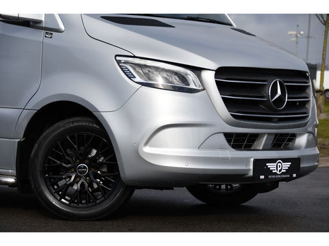 Mercedes-Benz Sprinter 316 2.2 CDI L2H2 PB Edition FULL OPTIONS! Adaptieve Cruise, 360 Camera, Carplay, 10,5'' Mbux, LED, 3500kg Trekhaak, Virtual, 164pk, Uniek!