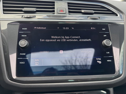 Volkswagen Tiguan 1.5 TSI ACT Highline R Line Panorama Led Massage