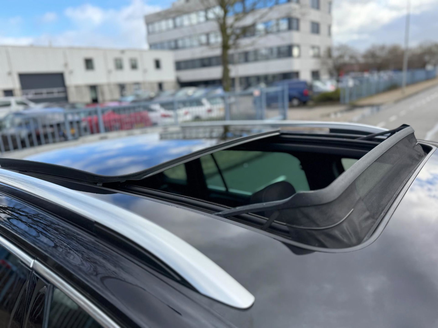 Volkswagen Tiguan 1.5 TSI ACT Highline R Line Panorama Led Massage