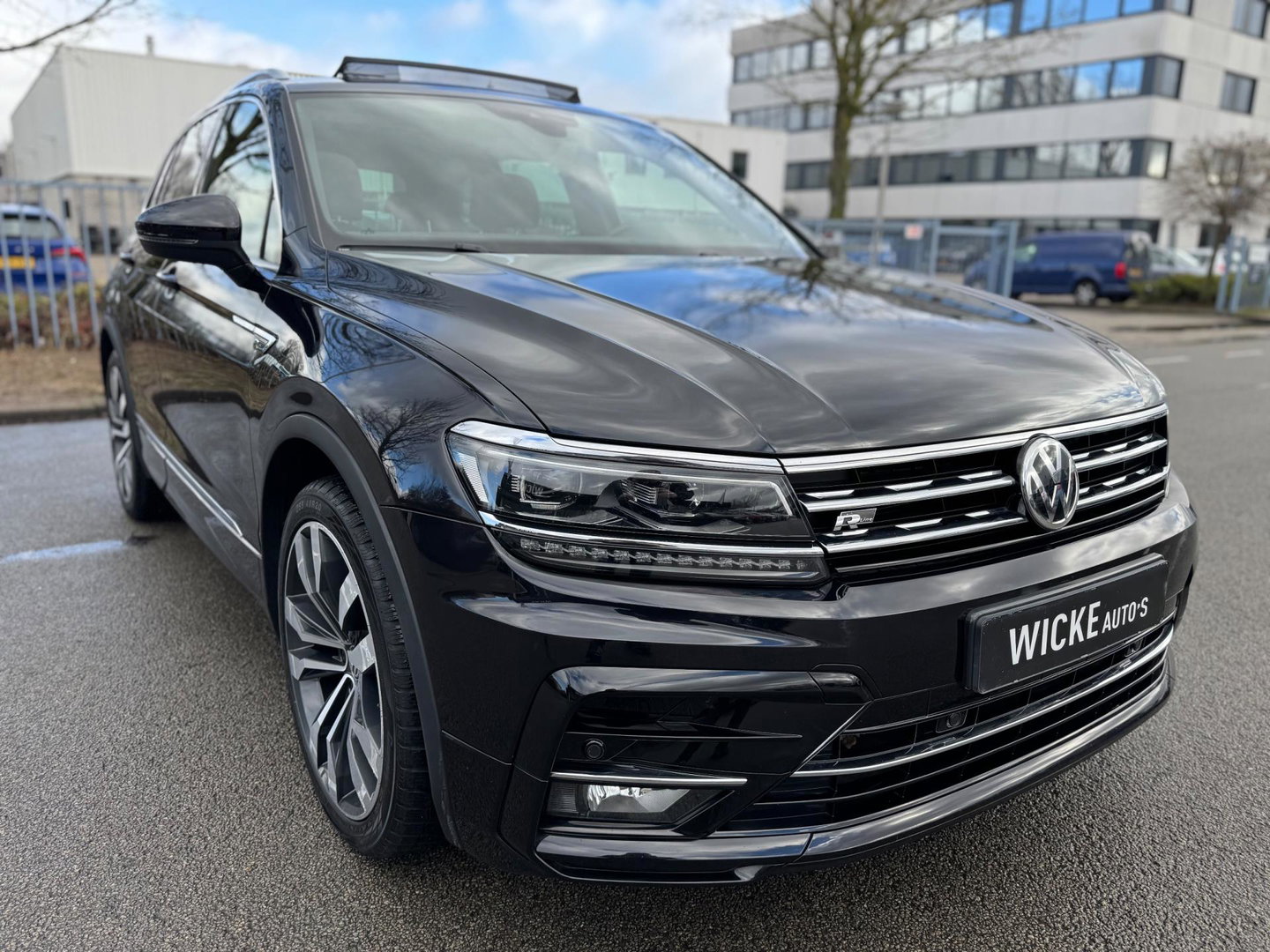 Volkswagen Tiguan 1.5 TSI ACT Highline R Line Panorama Led Massage