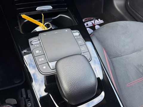 Mercedes-Benz CLA-Klasse Shooting Brake 250 e AMG Panorama Leder Camera Navi