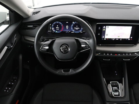 Škoda Octavia 1.0 e-TSI Business Edition | 61.800km NAP | Camera | Carplay | Navigatie | Full LED | Parkeerhulp | Digital Cockpit | Cruise control