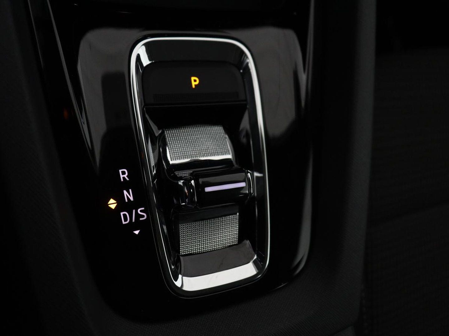 Škoda Octavia 1.0 e-TSI Business Edition | 61.800km NAP | Camera | Carplay | Navigatie | Full LED | Parkeerhulp | Digital Cockpit | Cruise control